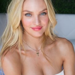 Candice Swanepoel Bra Size is 32A